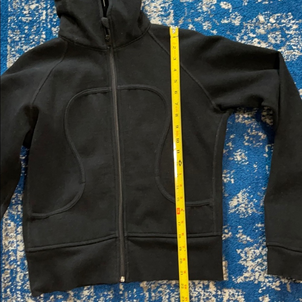 ❌sold❌Lululemon Scuba Hoodie in Black - Picture 8 of 8